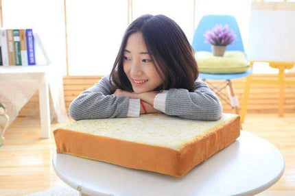 Toasty Comfort Cat Pillow - The Purrfect Luxury Retreat for Your Feline