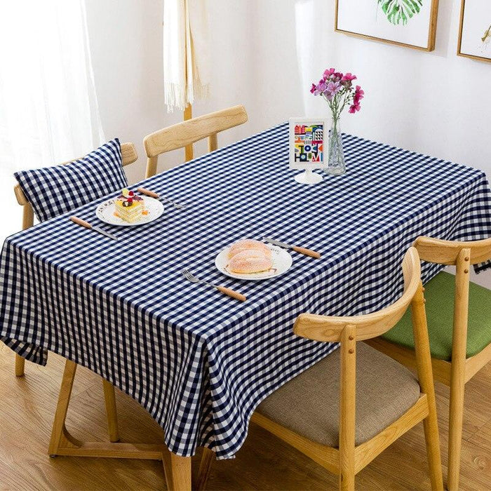 Elegant Waterproof Plaid Table Cover - Stylish Dining Essential