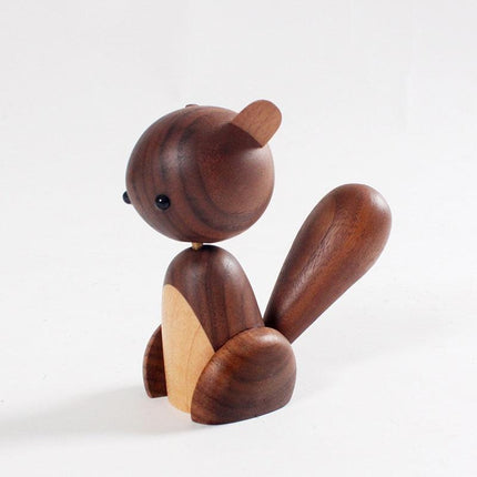 Handcrafted Eco-Friendly Walnut and Maple Squirrel Figurine - Scandinavian Artisan Design
