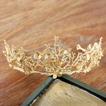 Vintage Golden Dragonfly Rhinestone Bridal Tiara: Luxurious Baroque Headpiece