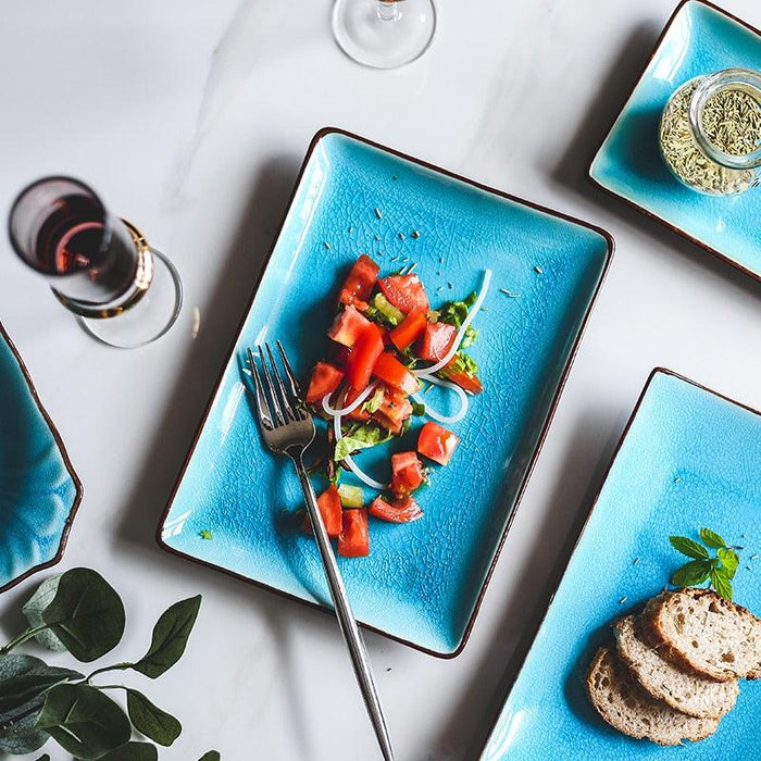 Elevate Your Dining Experience with our Elegant Blue Porcelain Dinner Plate Set