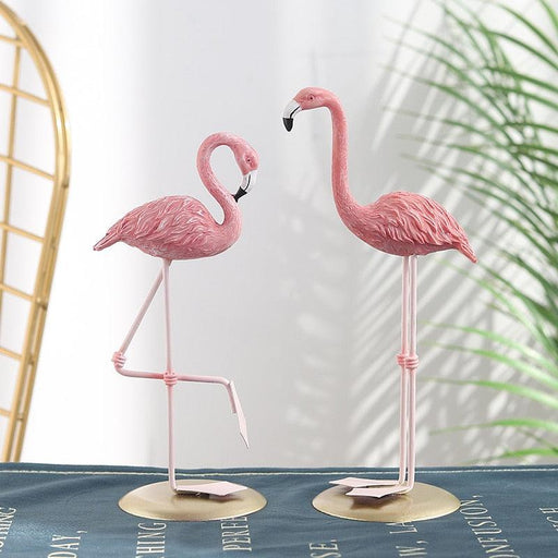 Chic Resin Flamingo Ornament - Luxury Home Accent & Present