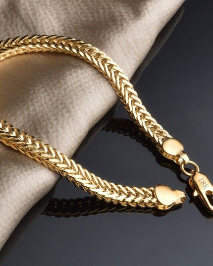 Sophisticated 18k Gold Snake Chain Bracelet - Dazzling Glossy Finish for Any Occasion