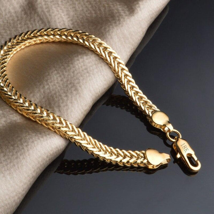 Luxurious 18k Gold Snake Chain Bracelet with Glossy Finish