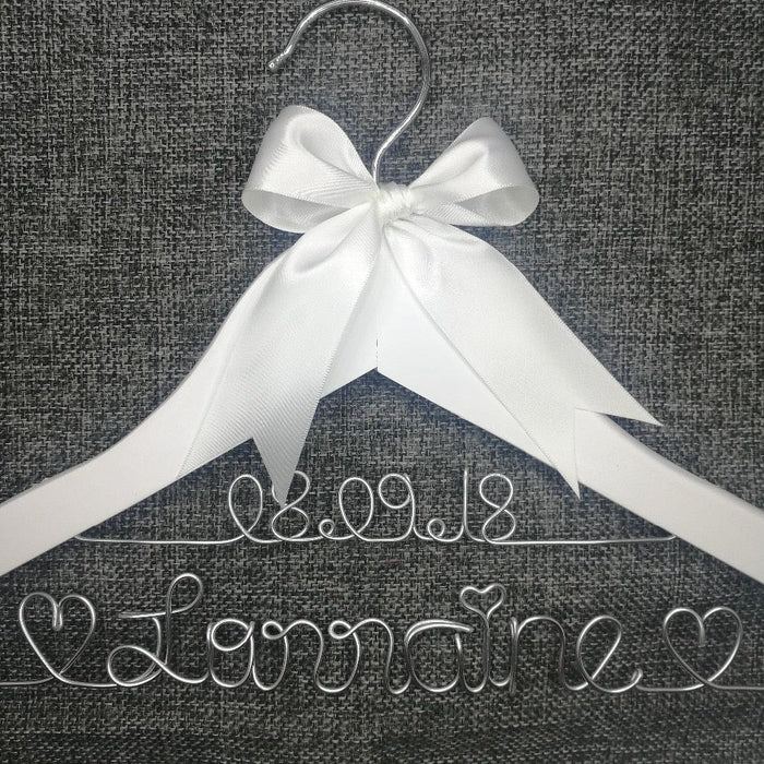 Customized Wooden Wedding Hanger - Personalized Bridesmaid Gift with Name & Date