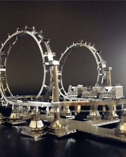 Build Your Own Exciting Roller Coaster Model Kit - Perfect for Thrill Seekers!