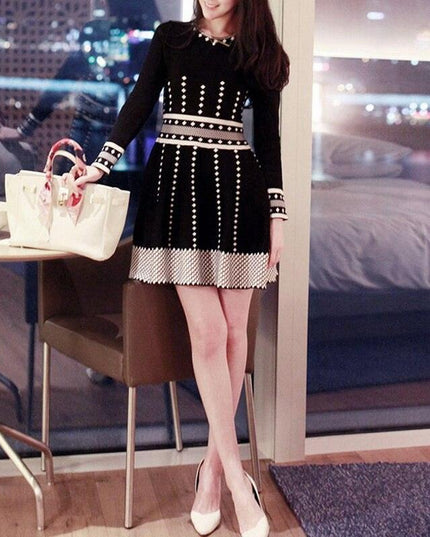 Timeless Elegance: Black Knit Pleated Dress with Korean Influence