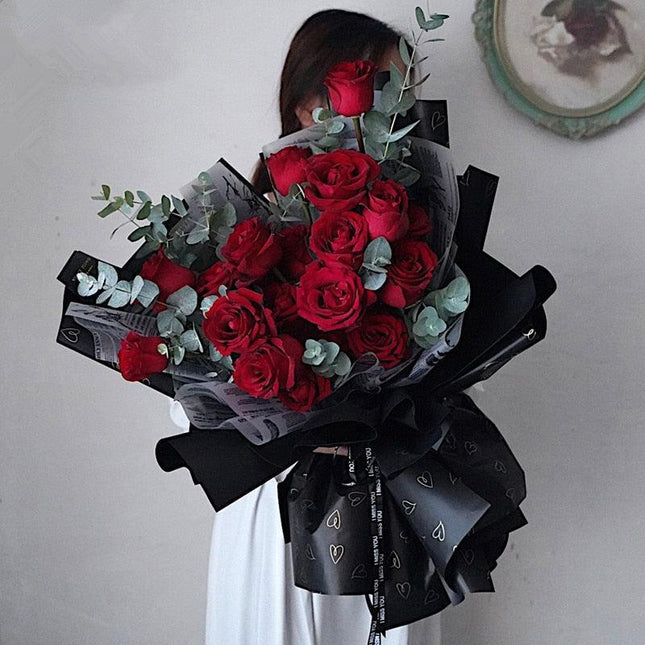 Elegant Alphabet Tissue Paper Set for Stylish Gift Wrapping and Floral Designs