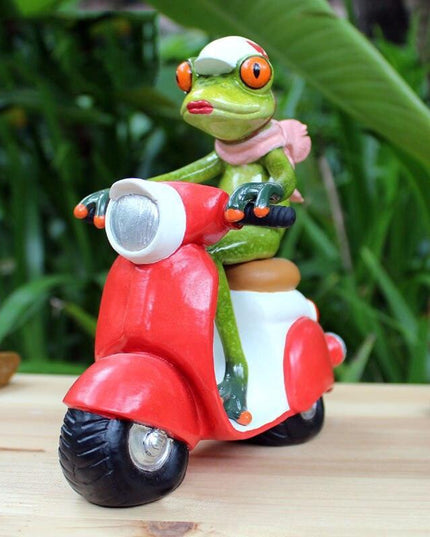 Whimsical Green Frog Resin Desk Ornament - Enchanting Home Decor