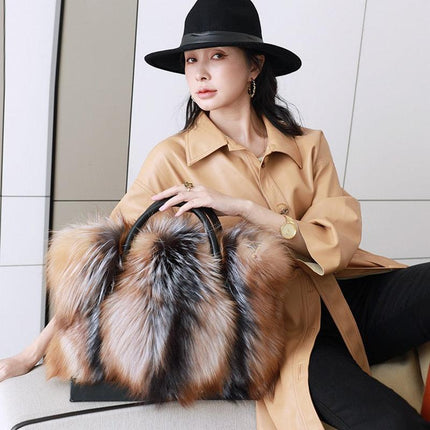 Elegant Silver Fox Fur and Cowhide Tote Bag - A Stylish Statement for Fashion-Forward Women