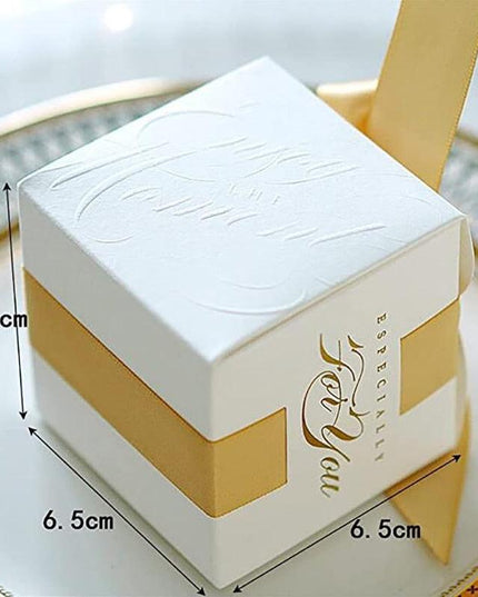 Elegant Ribbon-Decorated Gift Boxes for Special Occasions