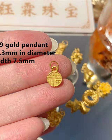 Glistening Floral Starburst 24K Gold Necklace - A Timeless Treasure