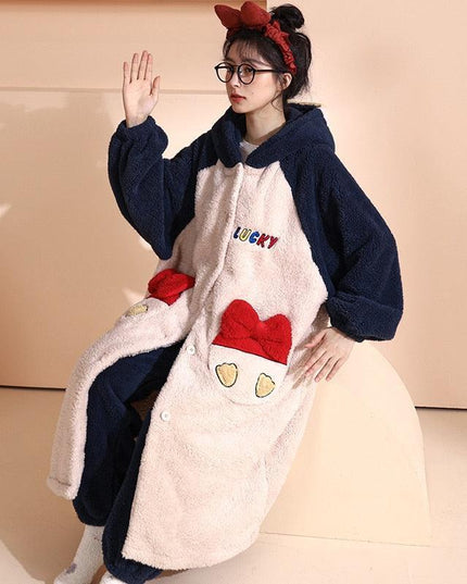 Cozy Elegance: Plush Coral Velvet Women's Bathrobe for Winter Relaxation