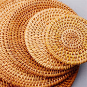 Handcrafted Rattan Coasters: Elegant Table Protectors for Stylish Living - Très Elite