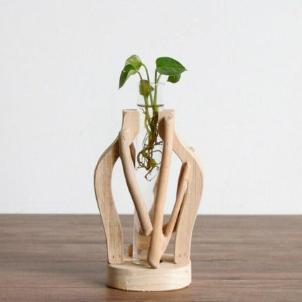 Handcrafted Rustic Wooden Vase with Elegant Floral Accents - Nature-Inspired Decor - Très Elite