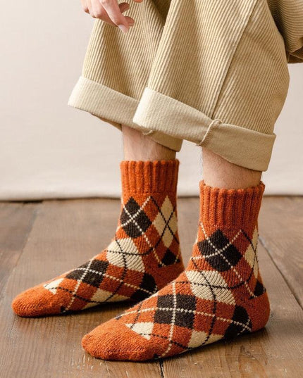 Cozy Wool Crew Sock Set: 5 Pairs for Ultimate Winter Comfort