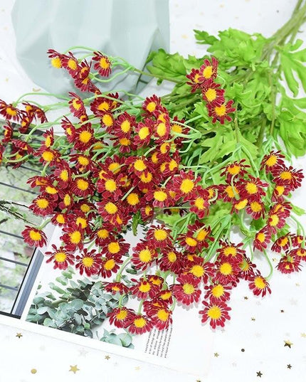 Chamomile Charm - Enchanting 30 Mini Bloom Bouquet