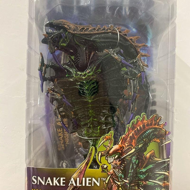 Alien vs. Predator Scorpion Snake 18CM Limited Edition Collectible Figure - NECA Design