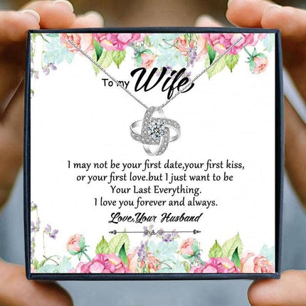 Eternal Love Heart Knot Pendant Necklace - A Stunning Gift for Her