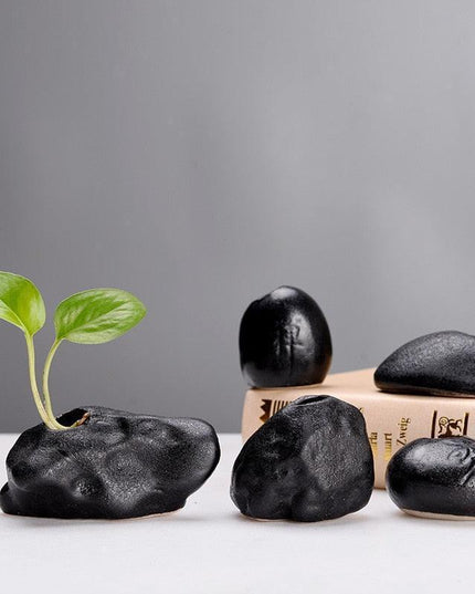 Elegant Black Stone Miniature Vase: Customizable Nature-Inspired Home Accent