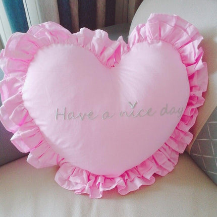 Romantic Heart Ruffle Cotton Pillow - Elegant Accent Cushion for Home Decor
