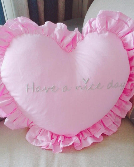 Romantic Heart Ruffle Cotton Pillow - Elegant Accent Cushion for Home Decor