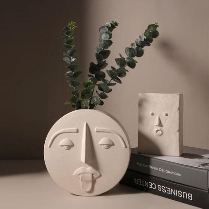Scandinavian Charm Ceramic Vase: A Harmonious Blend of Style and Sophistication