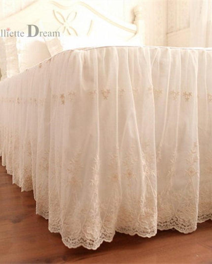 Serenity Lace Yarn Bedding Collection with Ruffled Elegance for Peaceful Slumbers