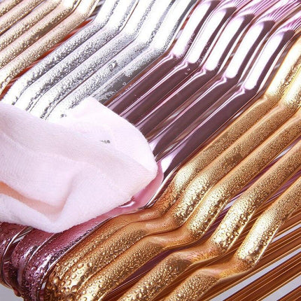 Vibrant 10-Pack Aluminum Alloy Hangers with Non-Slip Grip for Stylish Closet Organization