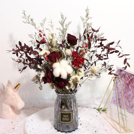 Dried Floral Elegance: Nature's Charm Arrangement Set for Home Decor and Photography
