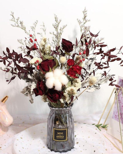 Dried Floral Elegance: Nature's Charm Arrangement Set for Home Decor and Photography