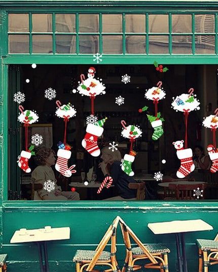 Elegant Snowflake Ornaments for Holiday Decoration