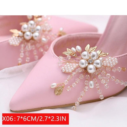 Glimmering Rhinestone Footwear Charms: Transform Your Style