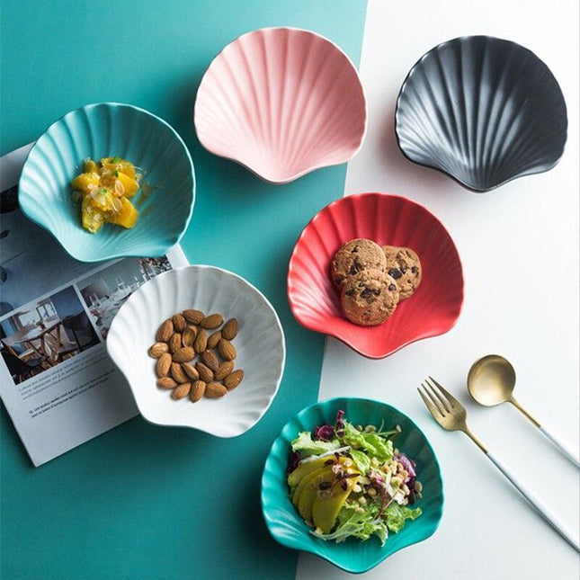 Elegant Handmade Matte Glazed Nordic Shell Plate Set: Artisan Ceramic Dishware Collection