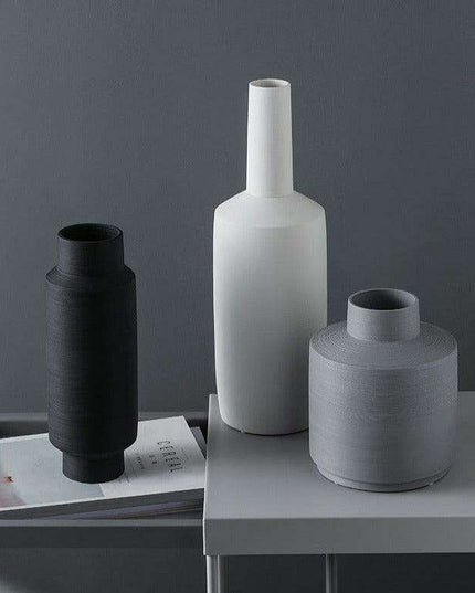 Scandinavian Elegance: Artisanal Ceramic Vase for Modern Interiors