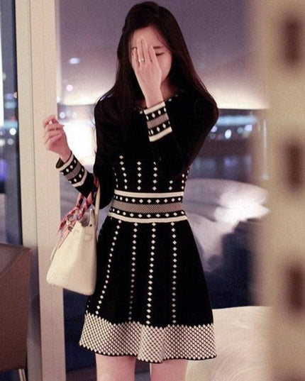Timeless Elegance: Black Knit Pleated Dress with Korean Influence