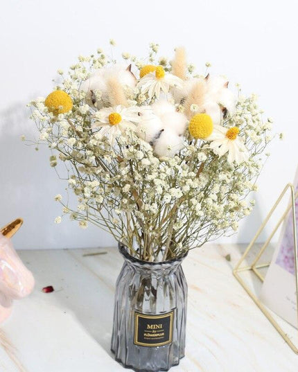 Dried Floral Elegance: Nature's Charm Arrangement Set for Home Decor and Photography