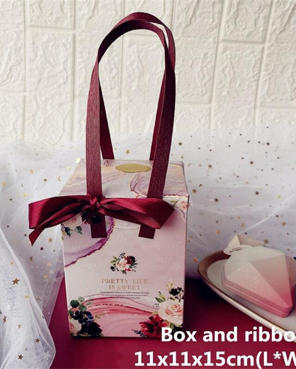 Chic Customizable Cake Box Set of 5 for Special Celebrations