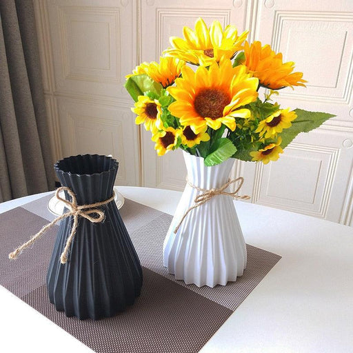 Elegant Plastic Vases for Versatile Home and Wedding Decor