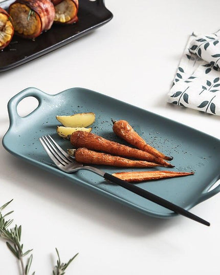 Sophisticated European Ceramic Plates for a Refined Dining Experience