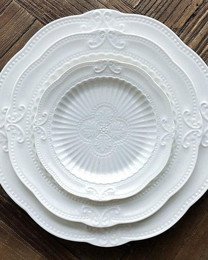 Sophisticated Ceramic Dinnerware Set for Unforgettable Dining Moments