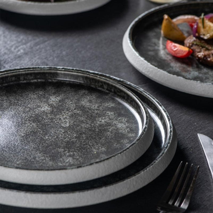 Elegant Grey Ceramic Plate with Ice Cracked Glaze - Japanese Tableware