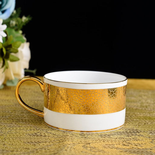 High Quality Elegant Coffee Mug Classic Style Relief Gold Coffee Tea Cup And Saucer Set Ceramic - Très Elite