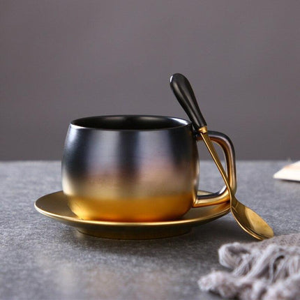Luxurious Elegance: Black and Gold Marble Coffee Mug Set