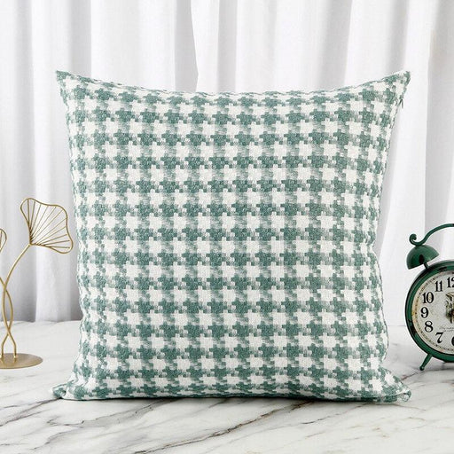 Black and White Houndstooth Reversible Grid Pillow Cases