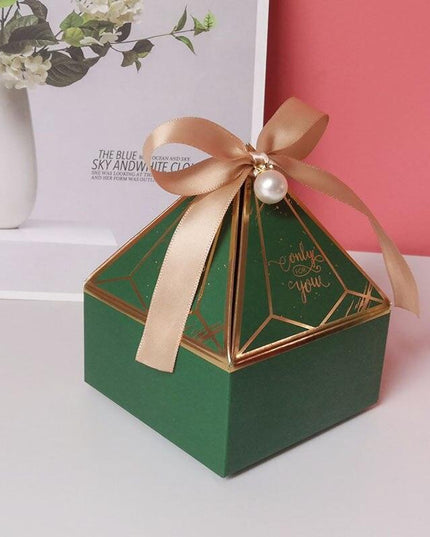 Chic Gemstone Gift Box Set with Decorative Ribbon and Pearl Accents - Ideal for Celebrations