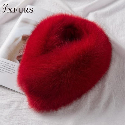 Luxurious Faux Fox Fur Collar Scarf with Magnetic Closure - Stylish Winter Accessory for Women
