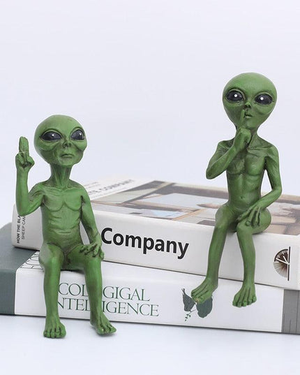Extraterrestrial Joy: Whimsical Alien Figurine Garden Set