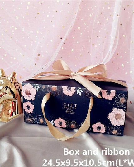 Chic Customizable Cake Box Set of 5 for Special Celebrations