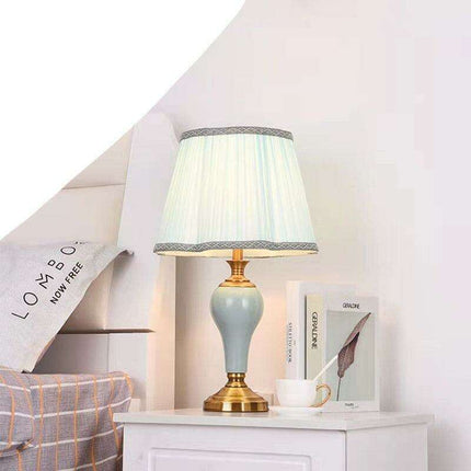 Modern Elegance Table Lamp with Soft Fabric Shade - Transform Your Living Space